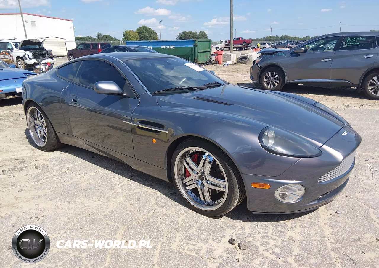 2003 Aston Martin Vanquish V12 – zdjęcie 1 z 17