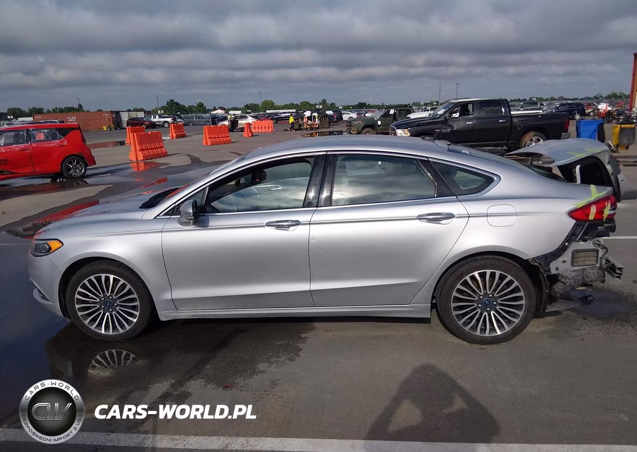2018 Ford Fusion Se VIN:3FA6P0H91JR155981 - 15