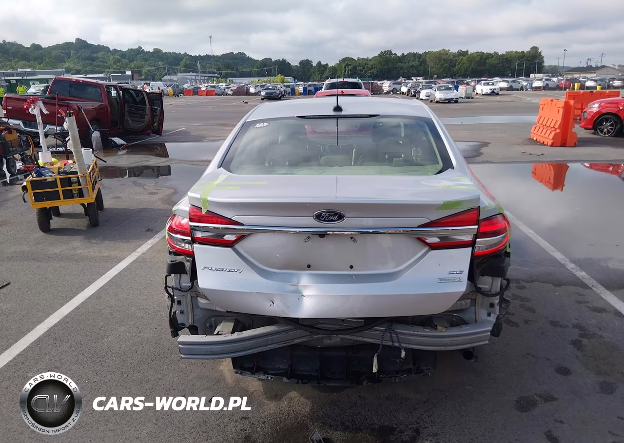 2018 Ford Fusion Se VIN:3FA6P0H91JR155981 - 17