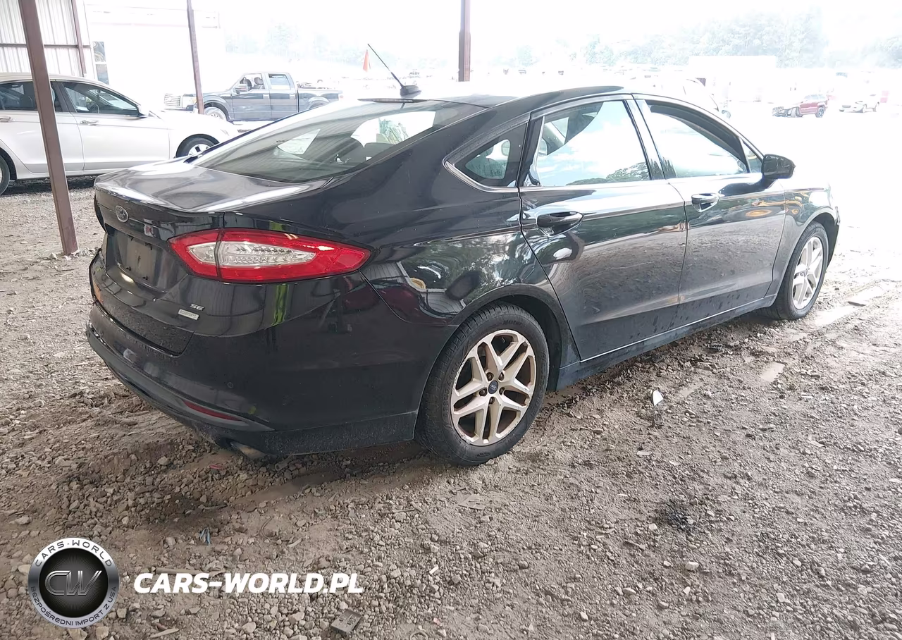 2015 Ford Fusion Se VIN:3FA6P0HD4FR291131 - 4