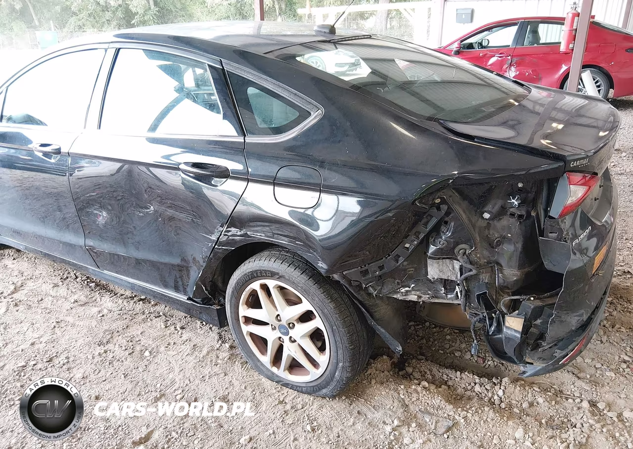 2015 Ford Fusion Se VIN:3FA6P0HD4FR291131 - 6
