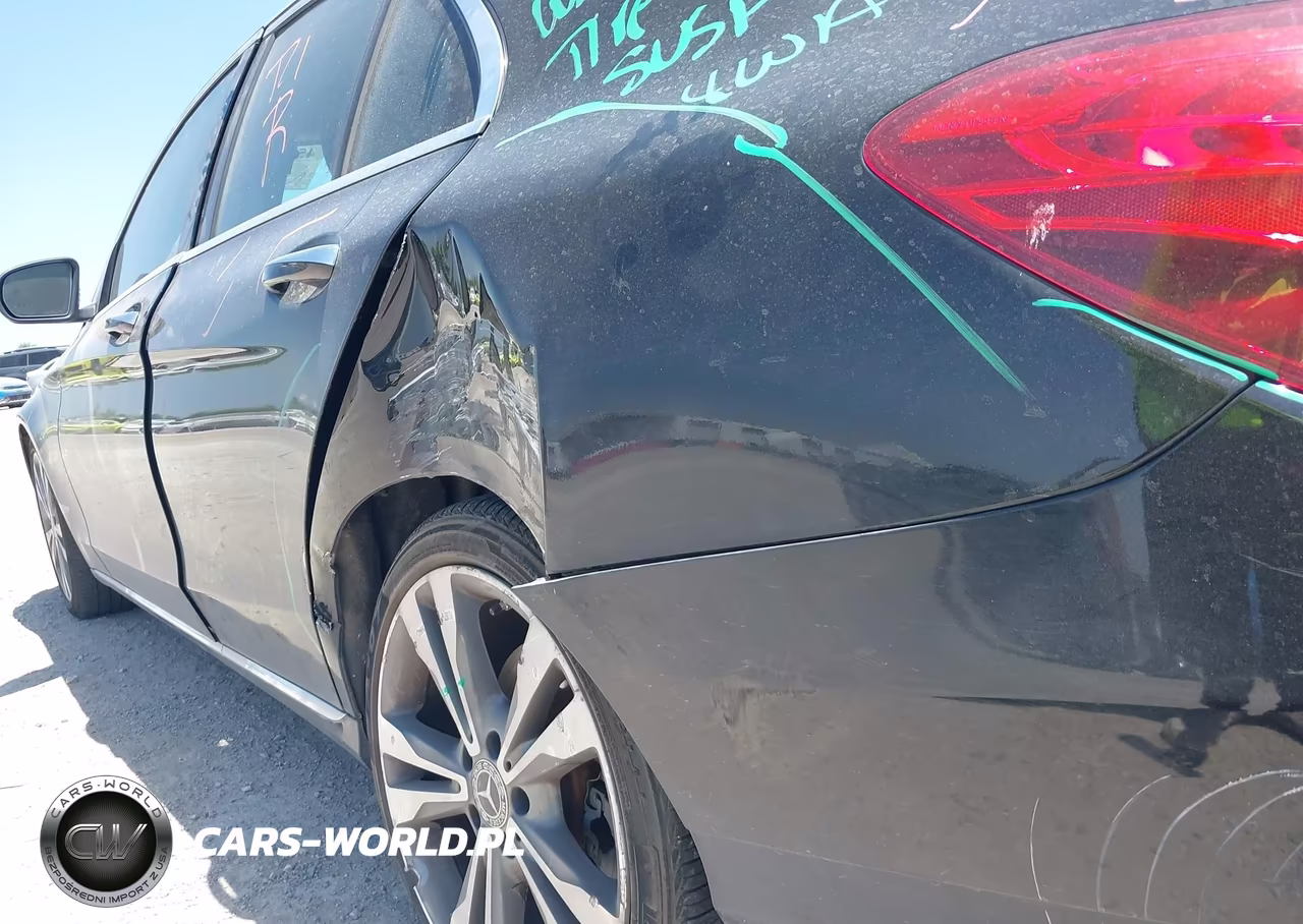 2018 Mercedes-Benz C 300 VIN:WDDWF4JB1JR321287 - 18
