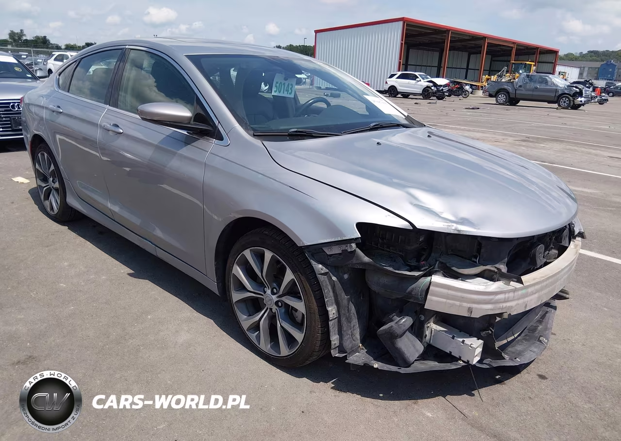2015 Chrysler 200 C – zdjęcie 1 z 12