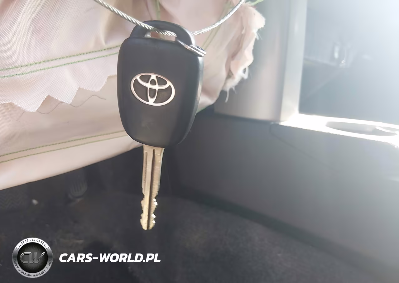 2017 Toyota Rav4 Xle VIN:2T3WFREV9HW341888 - 11