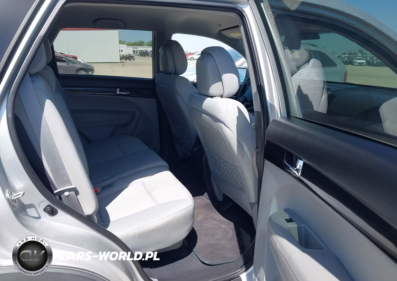 2013 Kia Sorento Lx VIN:5XYKT3A65DG407638 - 8