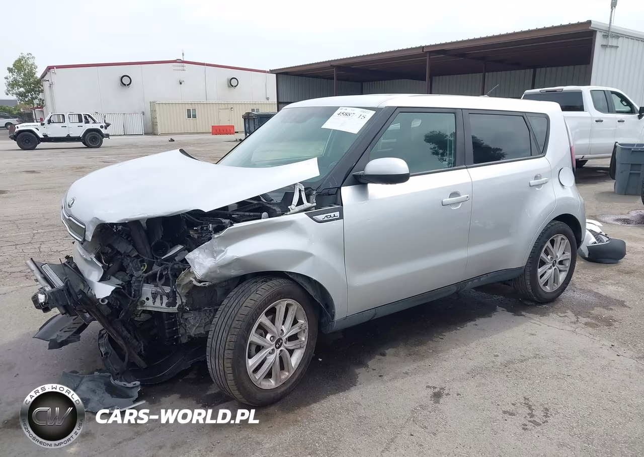 2018 Kia Soul + VIN:KNDJP3A55J7608553 - 2