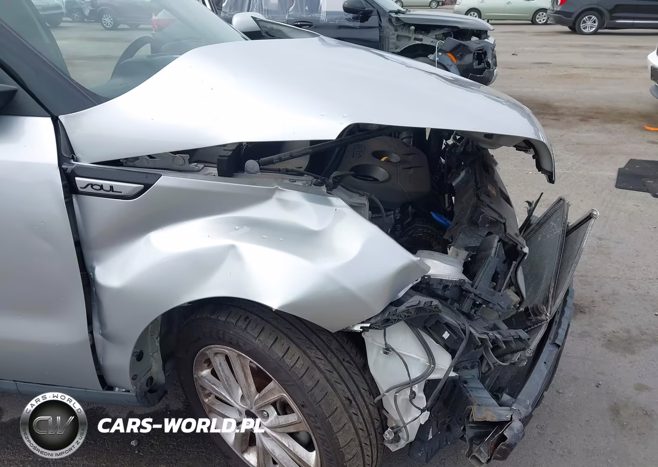 2018 Kia Soul + VIN:KNDJP3A55J7608553 - 6