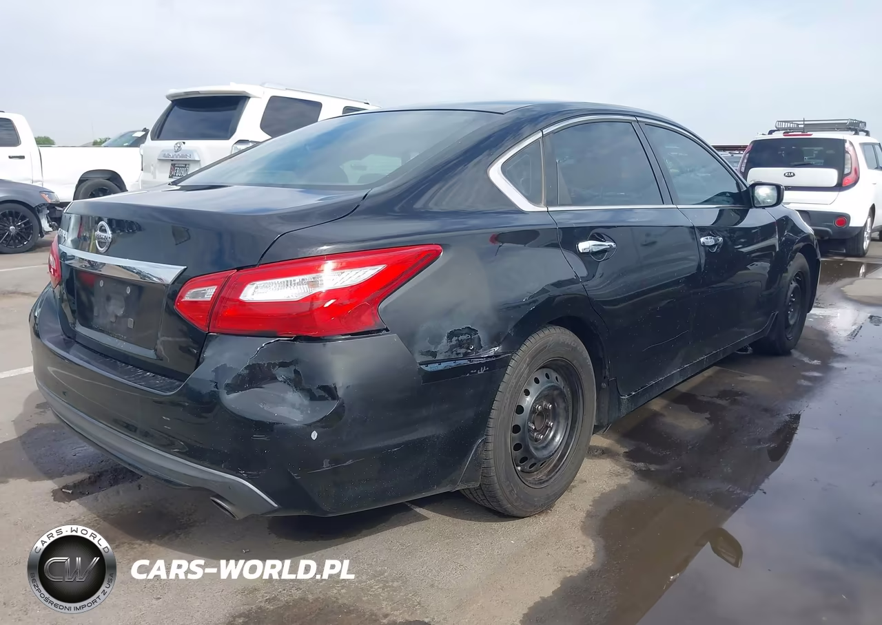 2017 Nissan Altima 2.5 S VIN:1N4AL3AP5HN333498 - 4