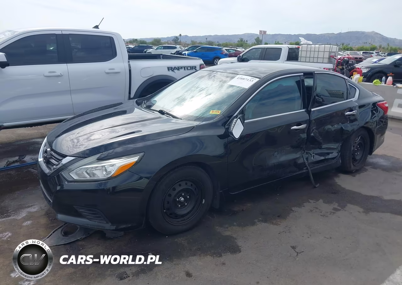 2017 Nissan Altima 2.5 S VIN:1N4AL3AP5HN333498 - 6
