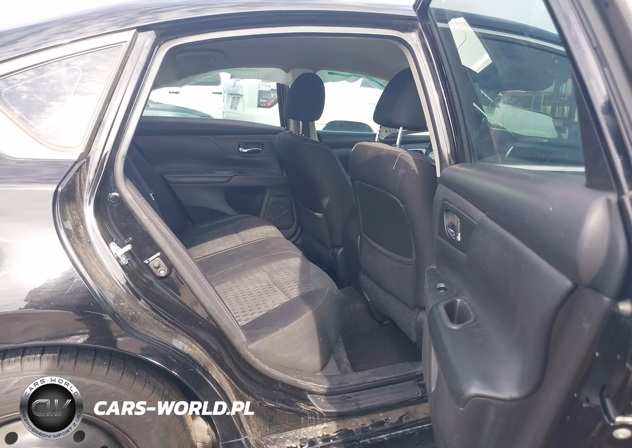 2017 Nissan Altima 2.5 S VIN:1N4AL3AP5HN333498 - 8