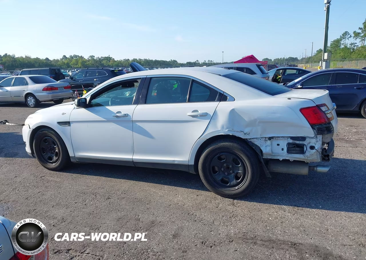 2015 Ford Police Interceptor VIN:1FAHP2L86FG116546 - 14