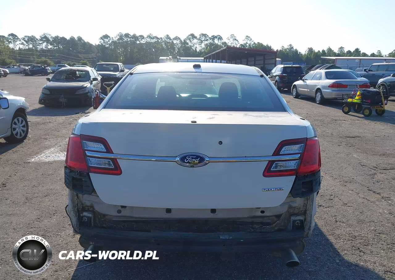 2015 Ford Police Interceptor VIN:1FAHP2L86FG116546 - 16