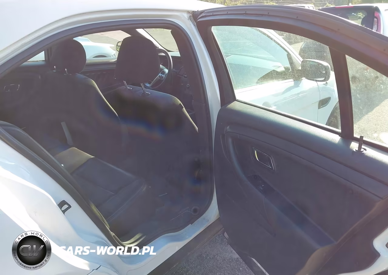 2015 Ford Police Interceptor VIN:1FAHP2L86FG116546 - 8