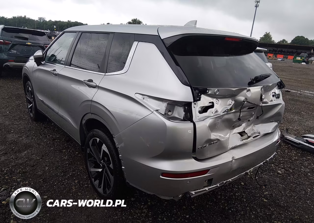 2022 Mitsubishi Outlander Black Edition S-Awc-Se 2.5 S-Awc-Se Launch Edition S-Awc VIN:JA4J4UA86NZ051522 - 3