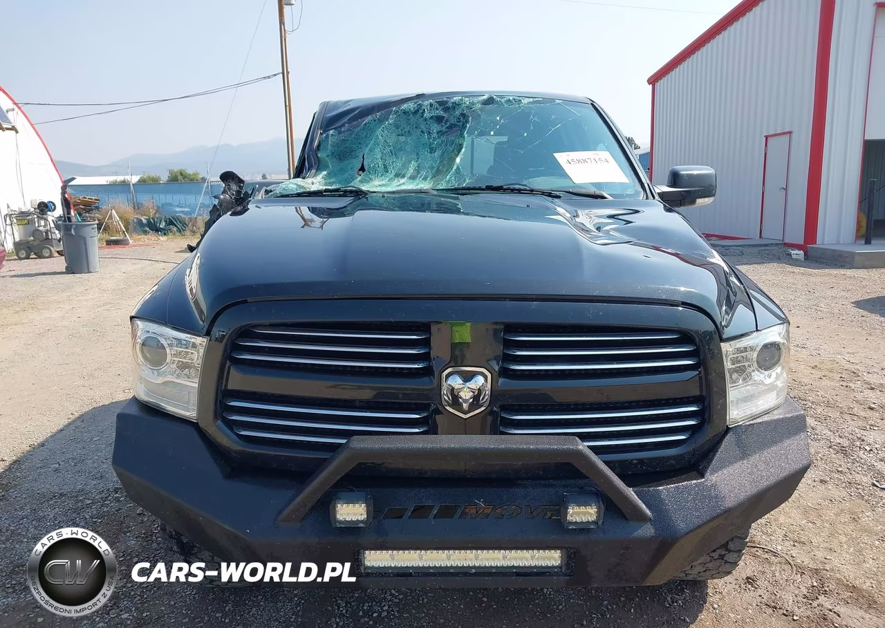 2015 Ram 1500 Sport VIN:1C6RR7MT3FS637382 - 12
