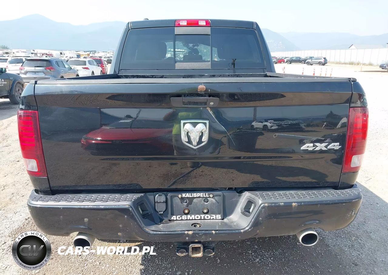 2015 Ram 1500 Sport VIN:1C6RR7MT3FS637382 - 16