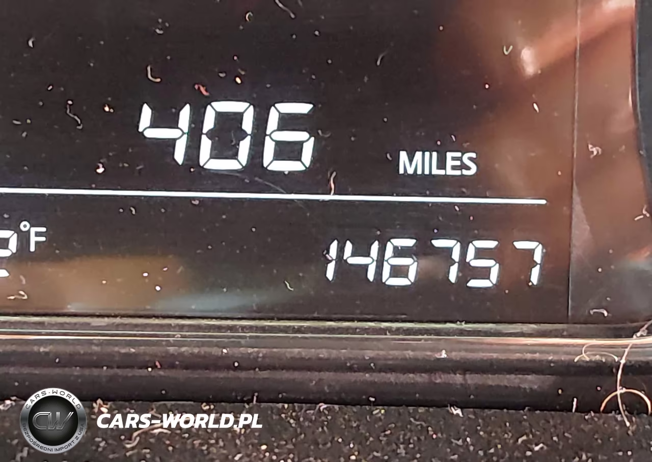2015 Nissan Sentra VIN:3N1AB7AP8FY280545 - 16
