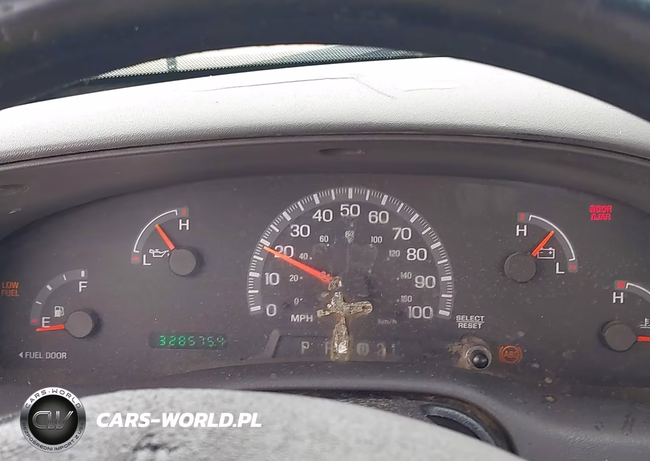 2003 Ford F-150 Xl-Xlt VIN:2FTRF17273CA61393 - 7