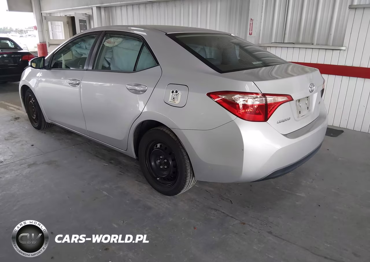 2019 Toyota Corolla Le VIN:2T1BURHE1KC185198 - 3