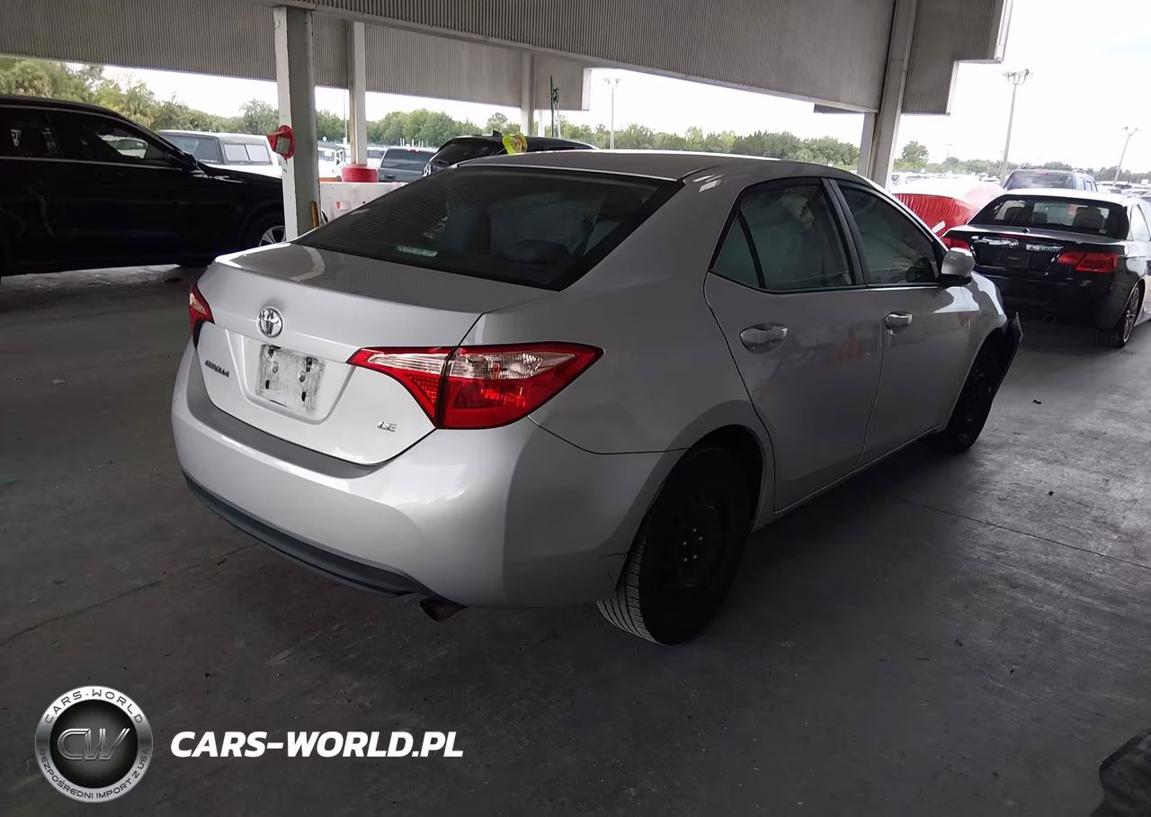 2019 Toyota Corolla Le VIN:2T1BURHE1KC185198 - 4