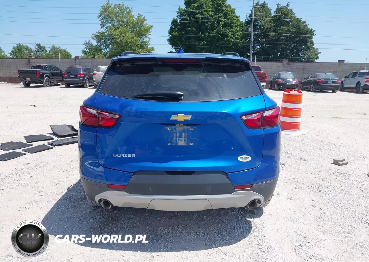 2019 Chevrolet Blazer VIN:3GNKBDRS8KS628194 - 17
