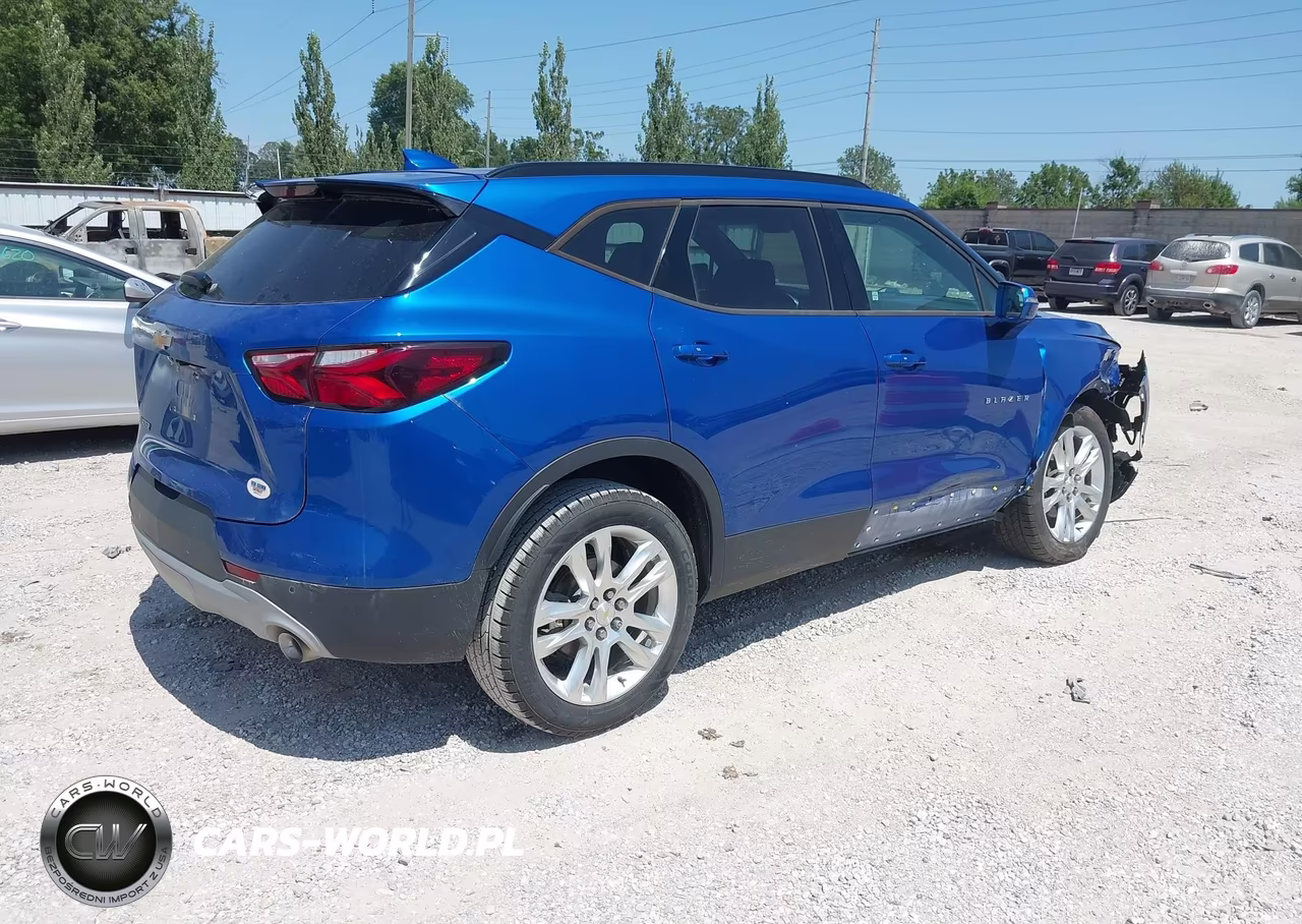 2019 Chevrolet Blazer VIN:3GNKBDRS8KS628194 - 4