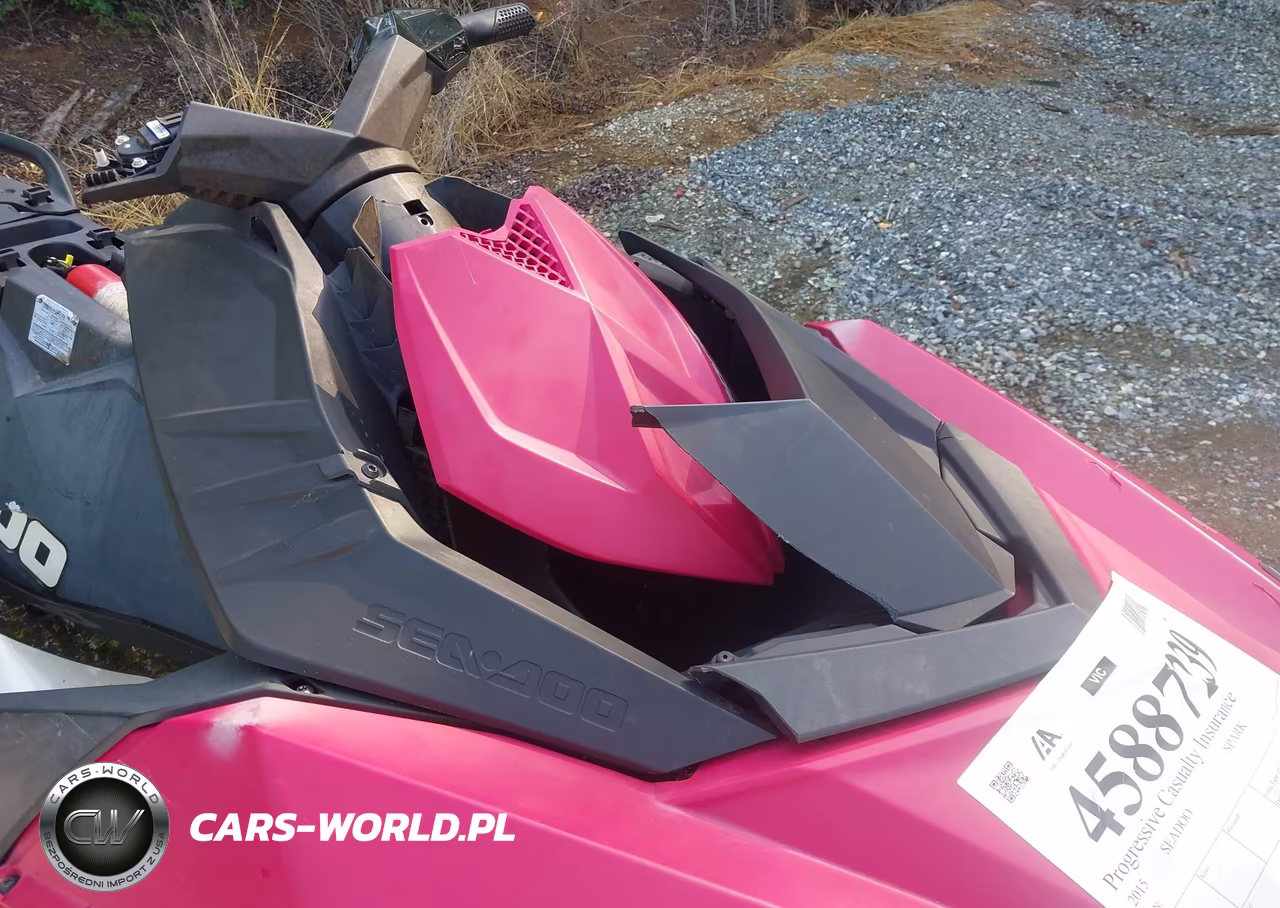 2015 Seadoo Spark VIN:YDV54549C515 - 13
