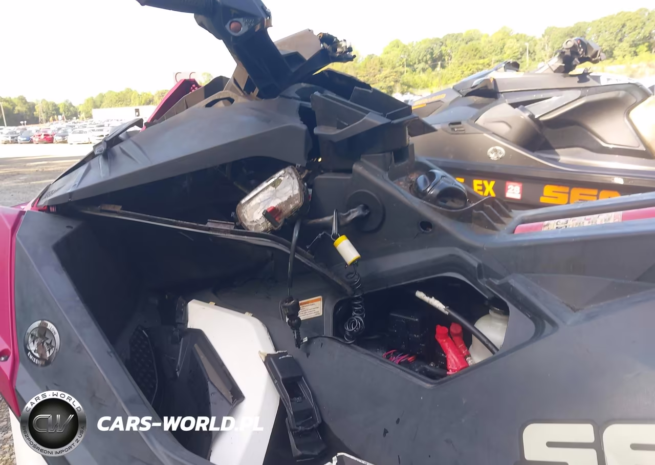 2015 Seadoo Spark VIN:YDV54549C515 - 15