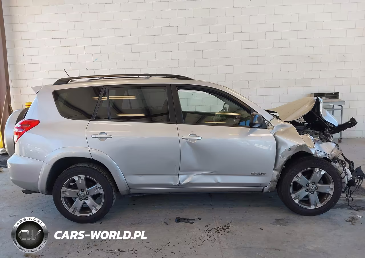 2010 Toyota Rav4 Sport VIN:JTMRF4DV3AD032180 - 13