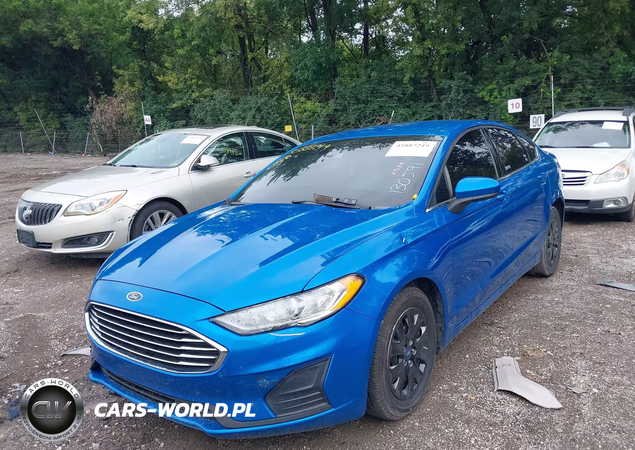 2019 Ford Fusion S VIN:3FA6P0G74KR130591 - 6