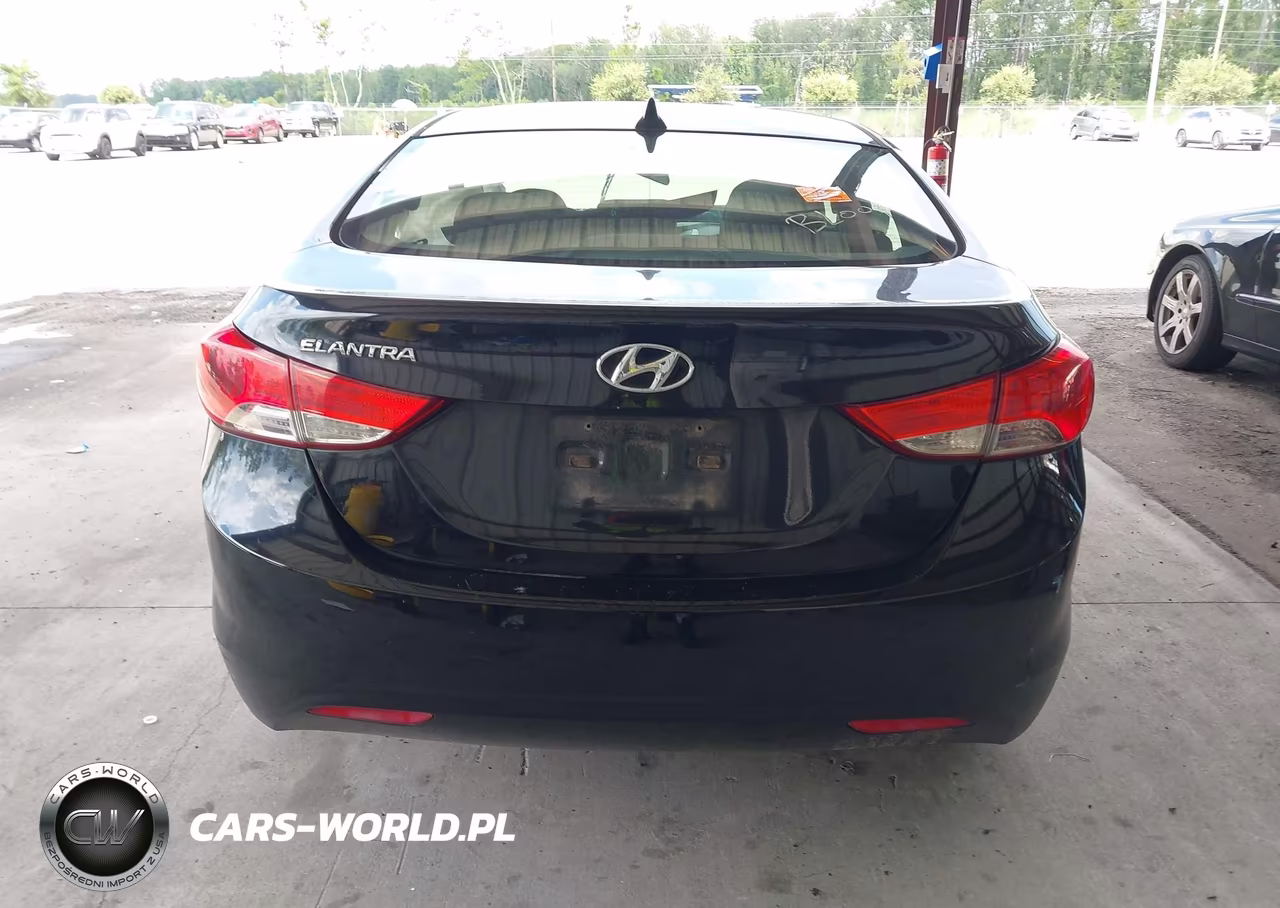 2013 Hyundai Elantra Gls VIN:5NPDH4AE3DH388782 - 15
