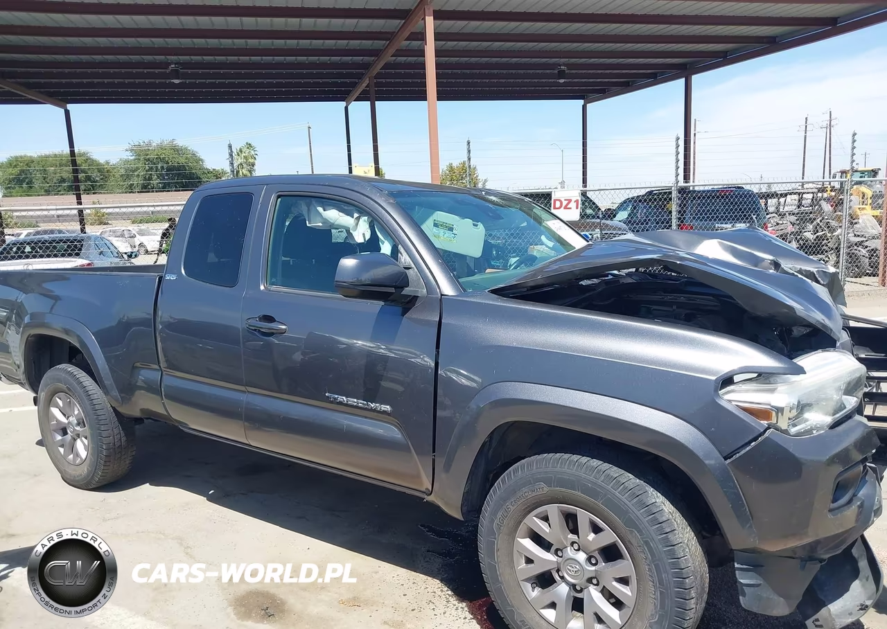 2018 Toyota Tacoma Sr5 V6 VIN:5TFSZ5ANXJX145125 - 13