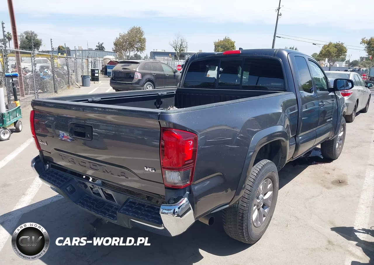 2018 Toyota Tacoma Sr5 V6 VIN:5TFSZ5ANXJX145125 - 4