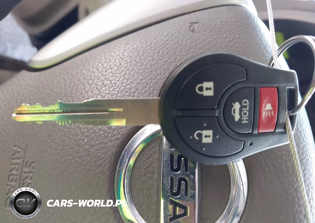2014 Nissan Sentra S VIN:3N1AB7APXEL677749 - 11