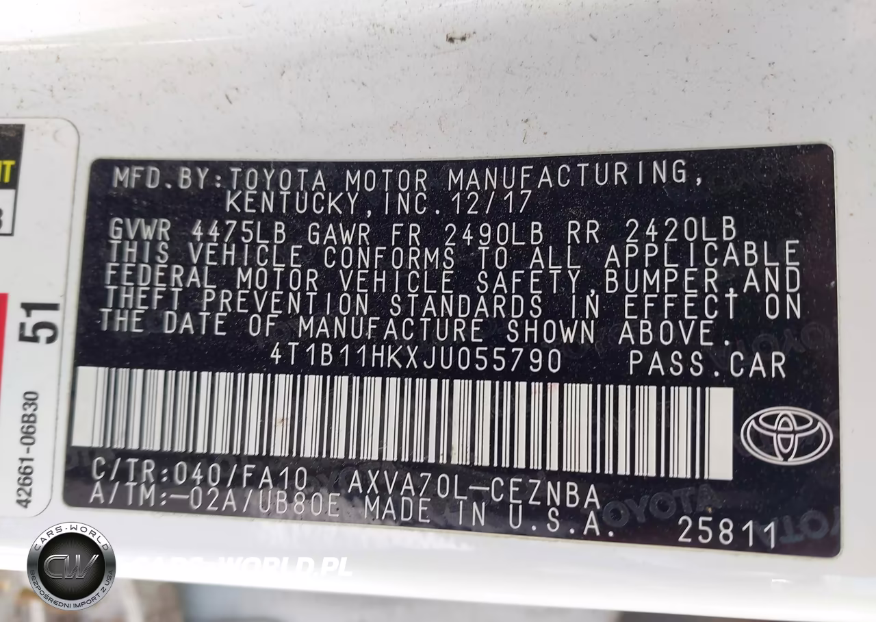 2018 Toyota Camry Le VIN:4T1B11HKXJU055790 - 9