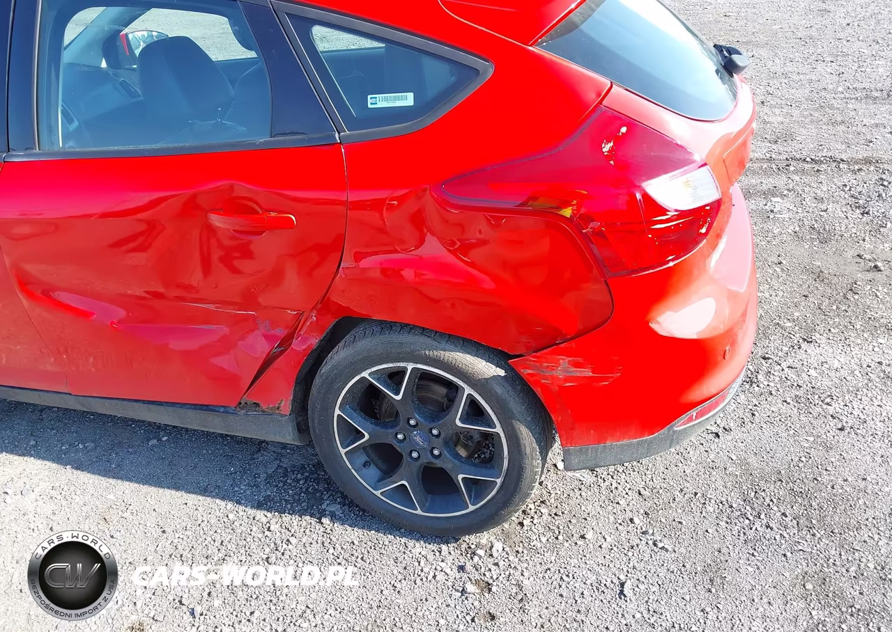 2014 Ford Focus Se VIN:1FADP3K2XEL320550 - 6