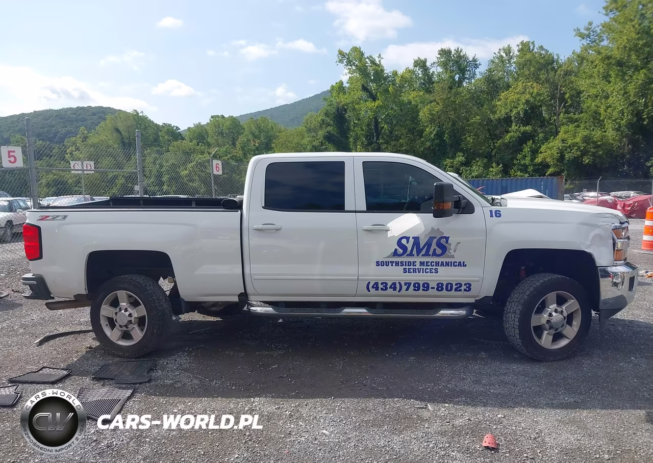 2016 Chevrolet Silverado 2500Hd Lt VIN:1GC1KVEG6GF304703 - 13