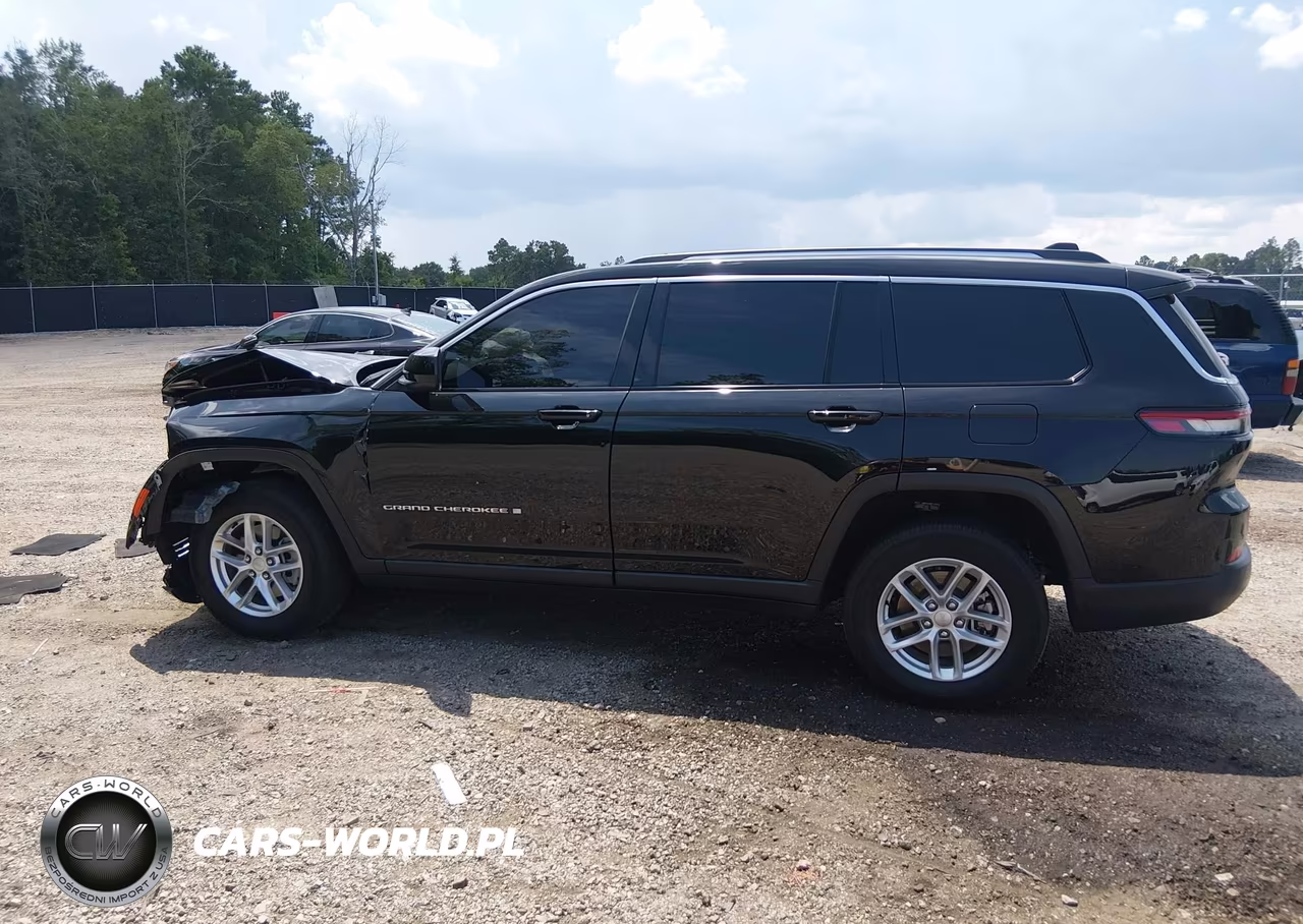 2023 Jeep Grand Cherokee L Laredo 4X4 VIN:1C4RJKAGXP8728495 - 14