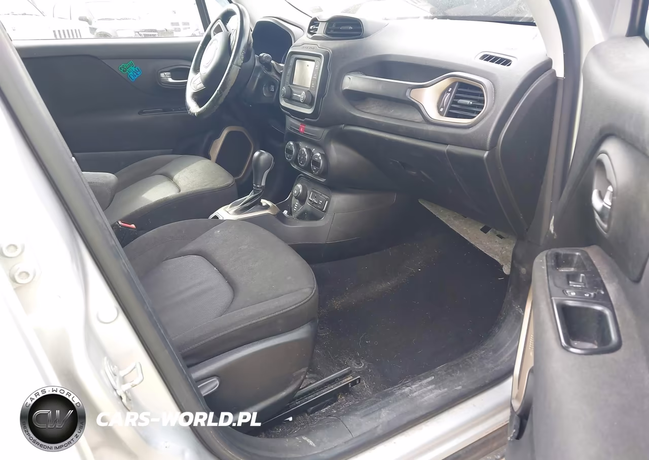 2016 Jeep Renegade Latitude VIN:ZACCJBBT7GPD70556 - 5
