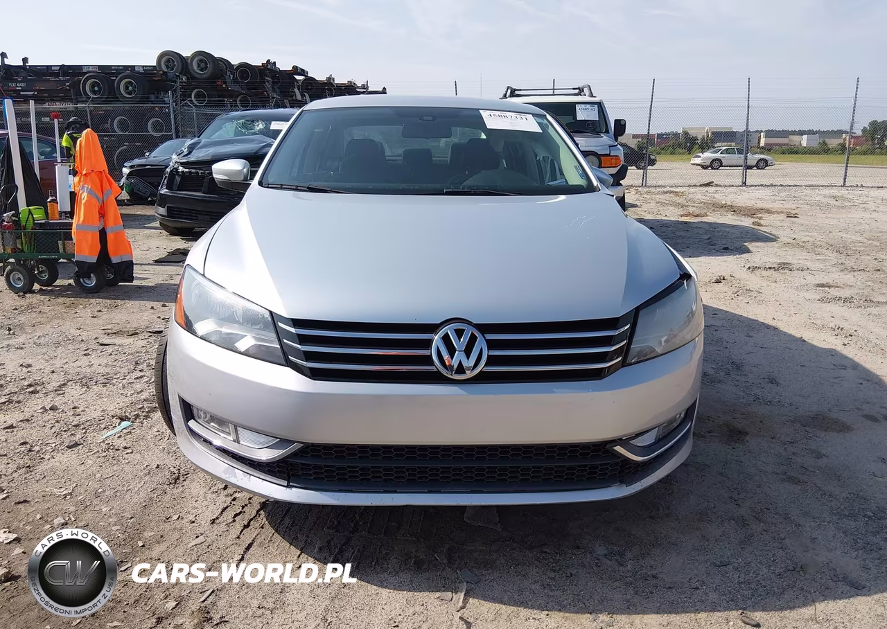 2015 Volkswagen Passat 1.8T Limited Edition VIN:1VWAS7A34FC111428 - 12