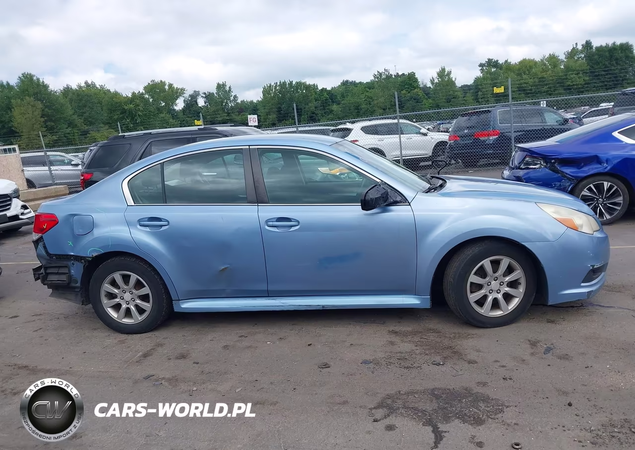 2010 Subaru Legacy 2.5I VIN:4S3BMBA68A3229943 - 13