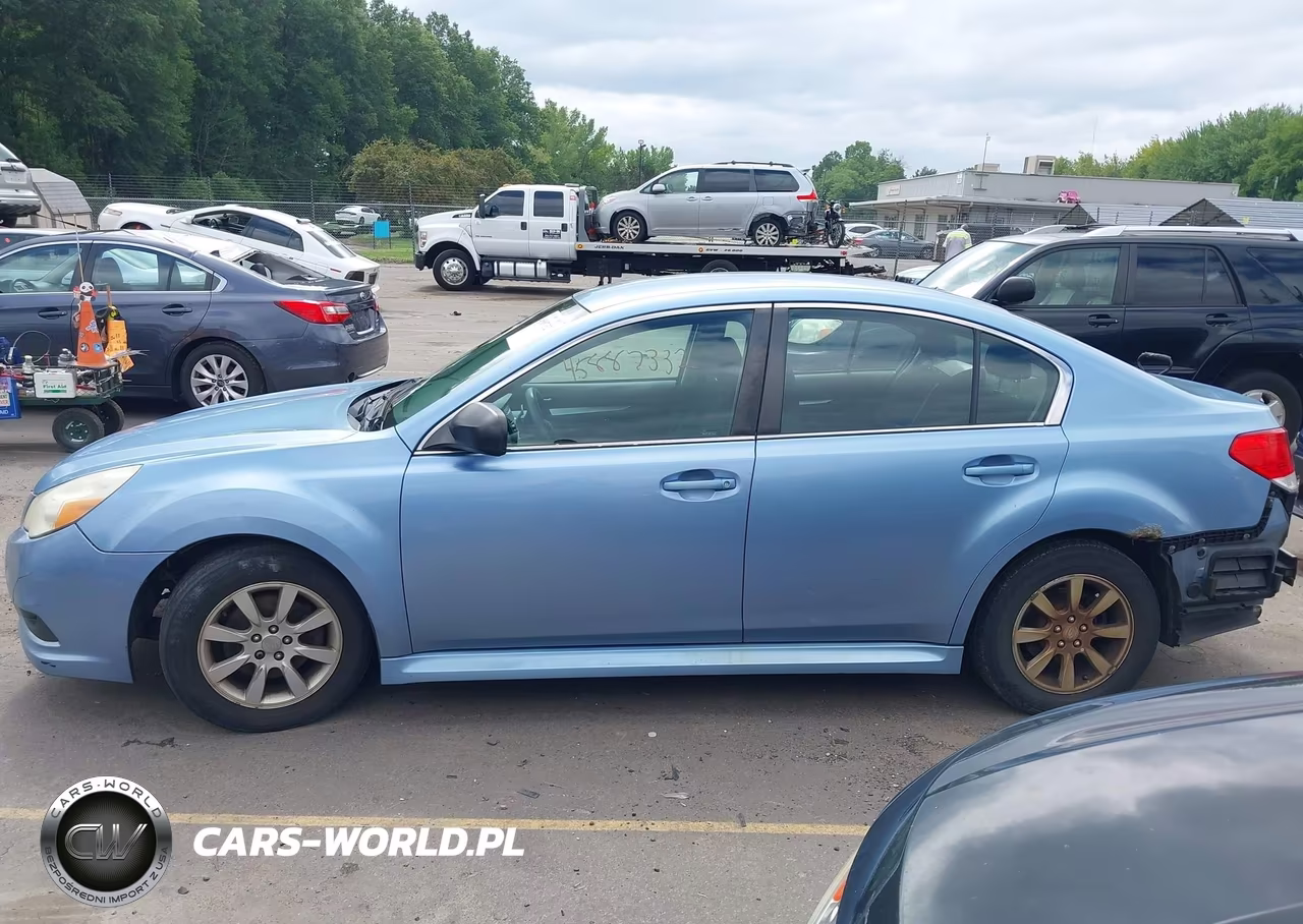 2010 Subaru Legacy 2.5I VIN:4S3BMBA68A3229943 - 14
