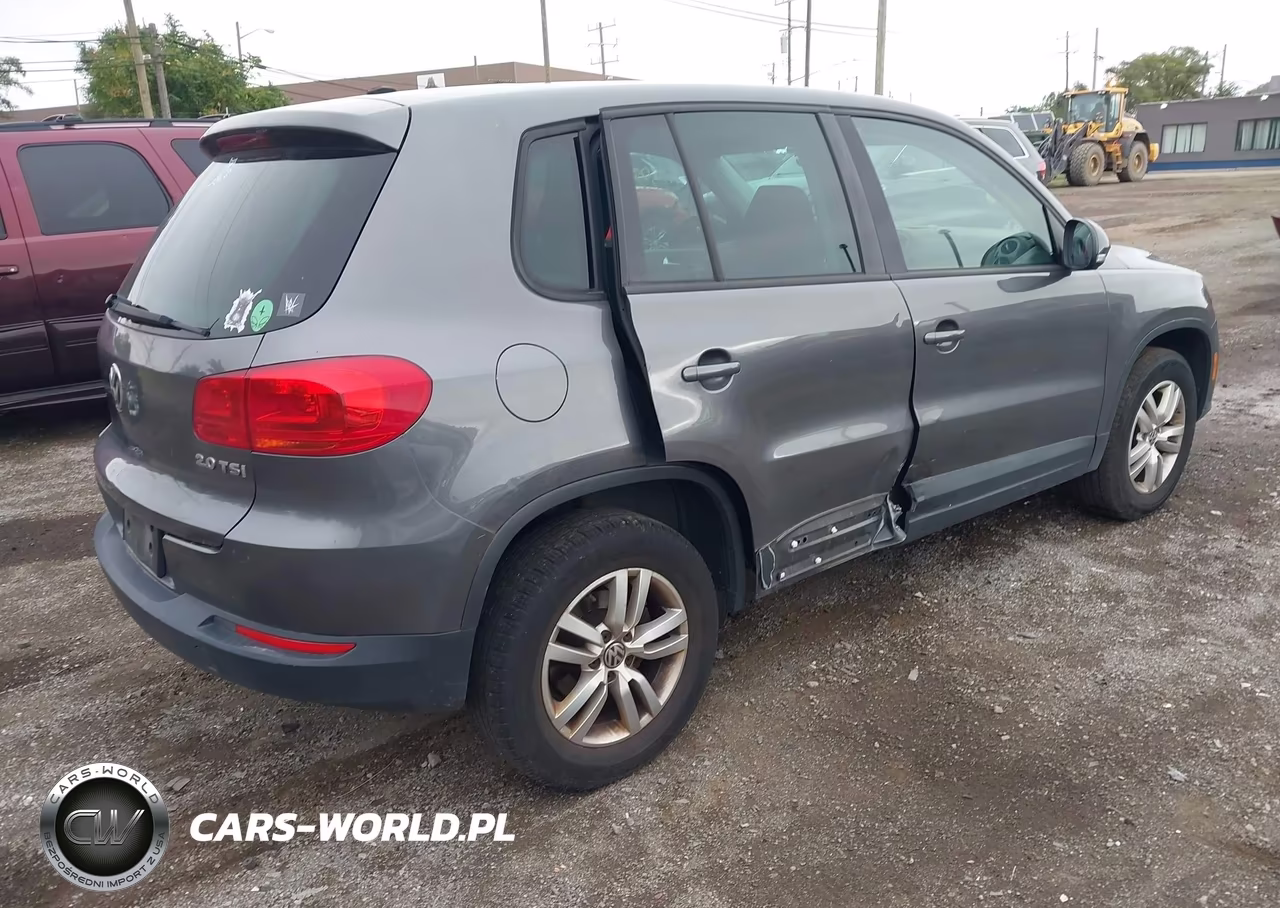 2012 Volkswagen Tiguan S VIN:WVGAV7AX6CW088320 - 4