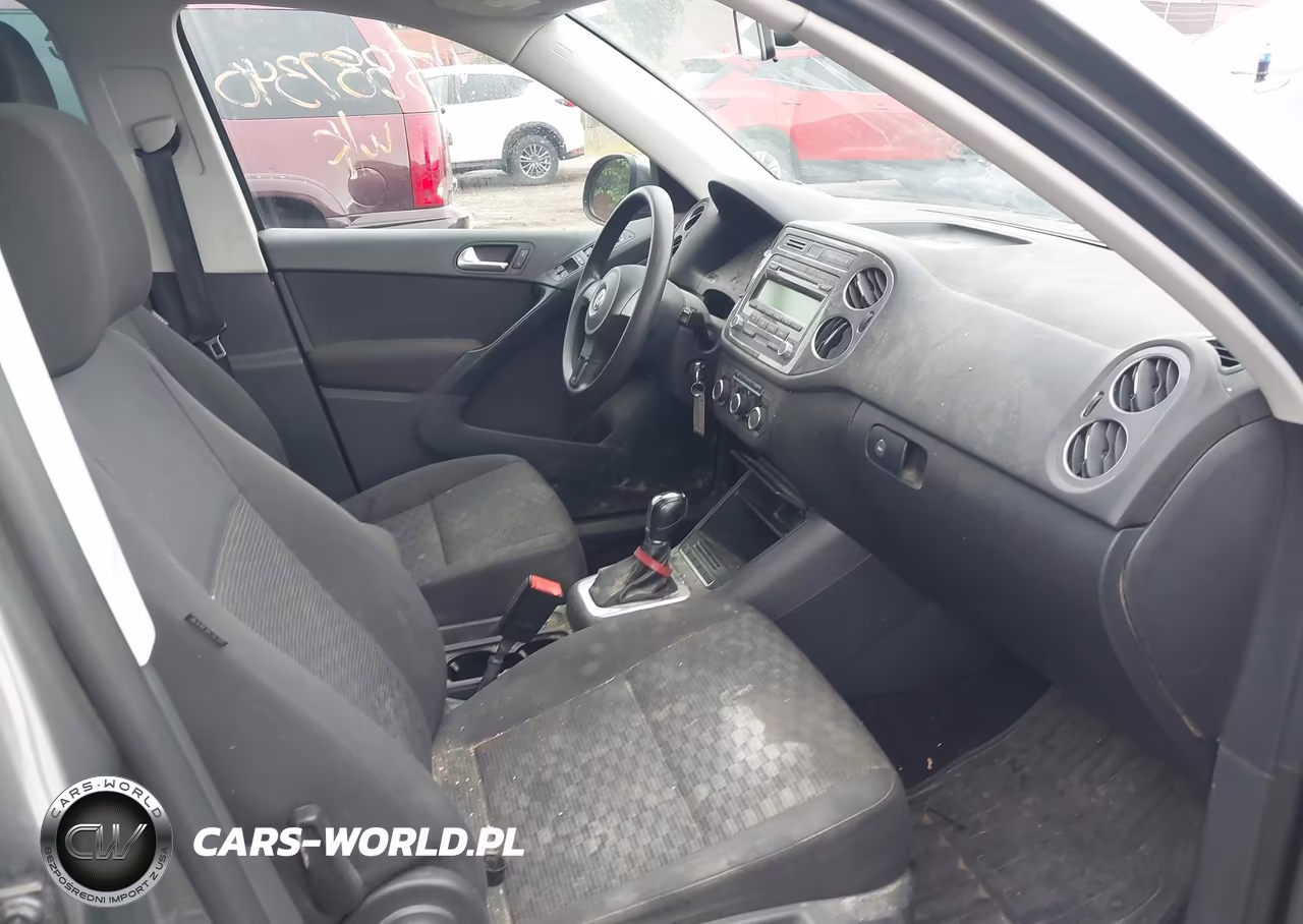 2012 Volkswagen Tiguan S VIN:WVGAV7AX6CW088320 - 5