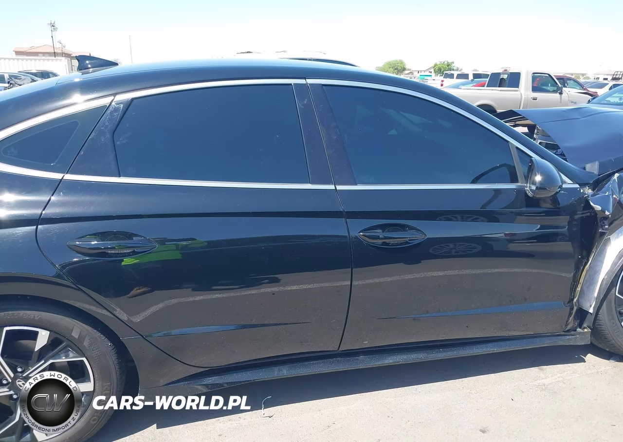 2025 Hyundai Sonata Sel VIN:KMHL64JA2SA507758 - 14