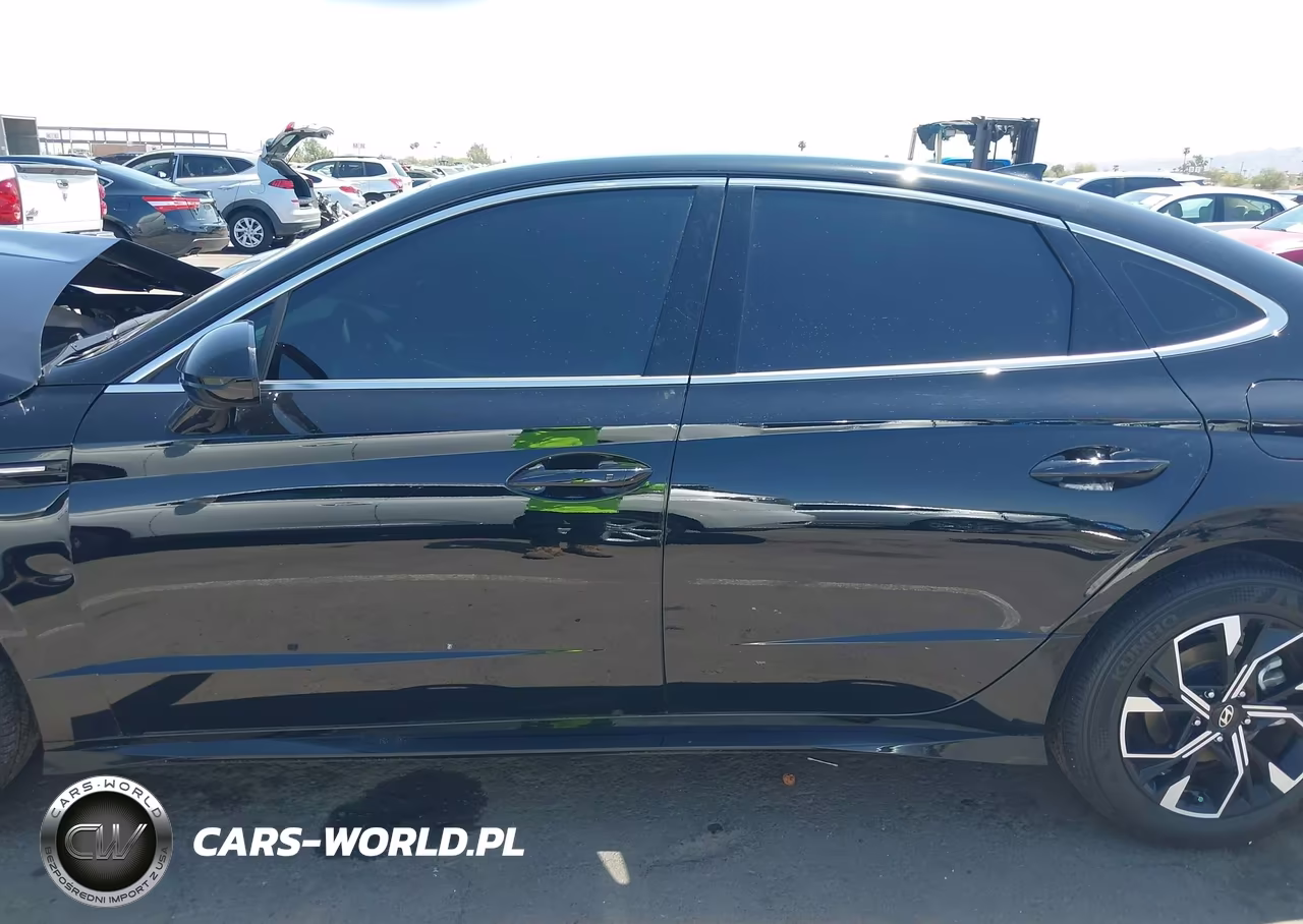 2025 Hyundai Sonata Sel VIN:KMHL64JA2SA507758 - 15