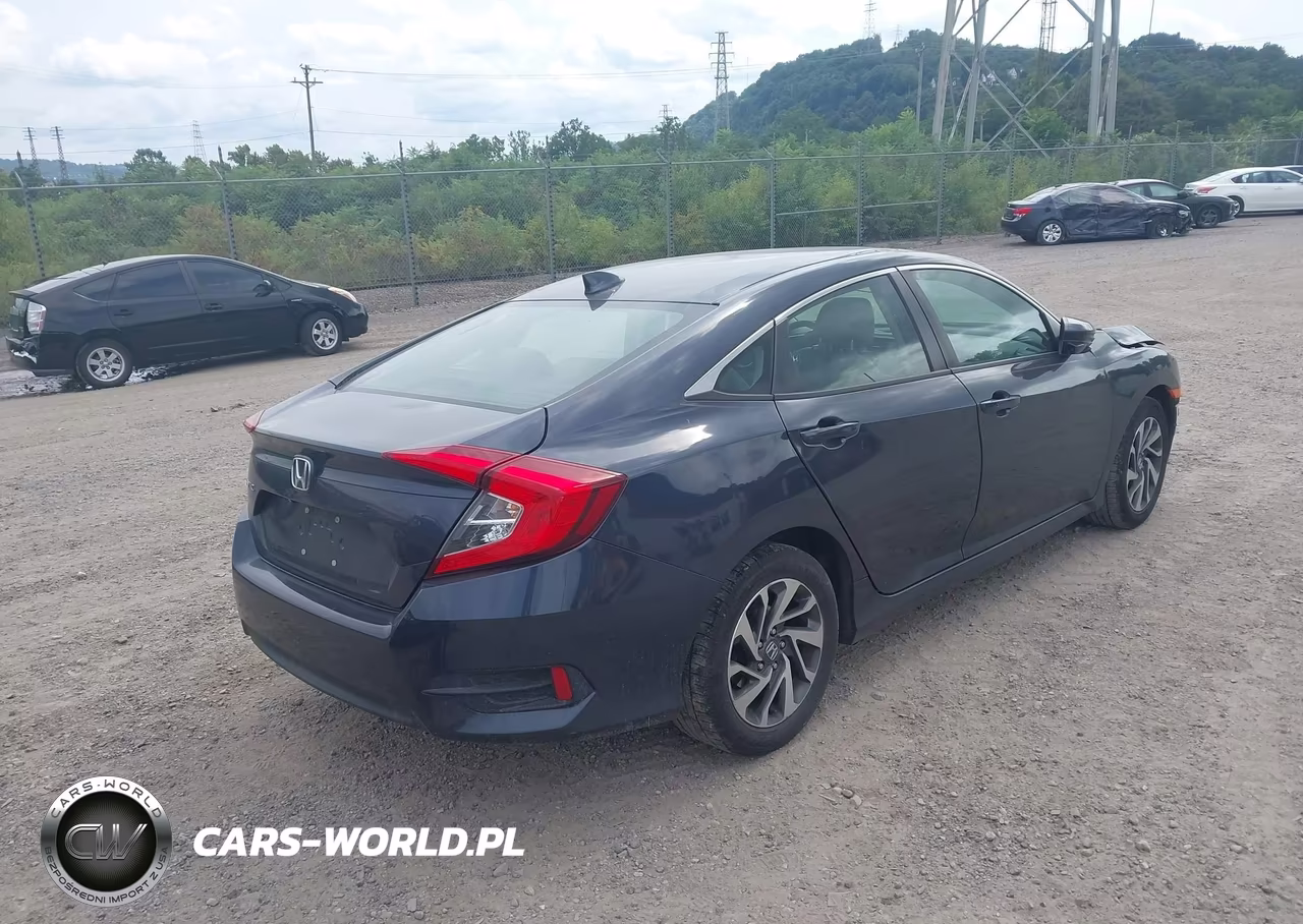 2017 Honda Civic Ex VIN:2HGFC2F75HH577326 - 4