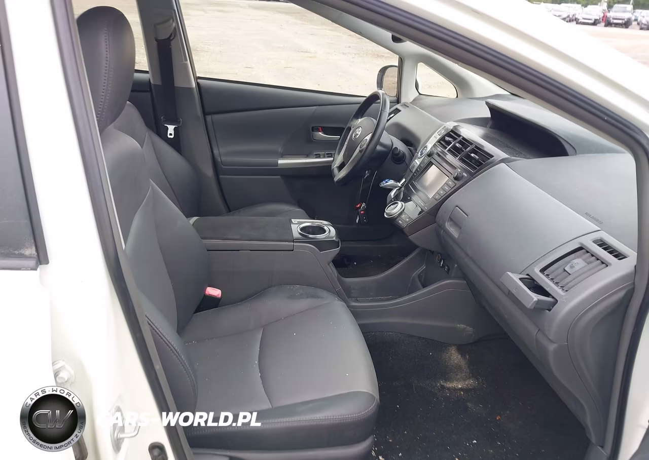2014 Toyota Prius V Five VIN:JTDZN3EU9E3322955 - 5