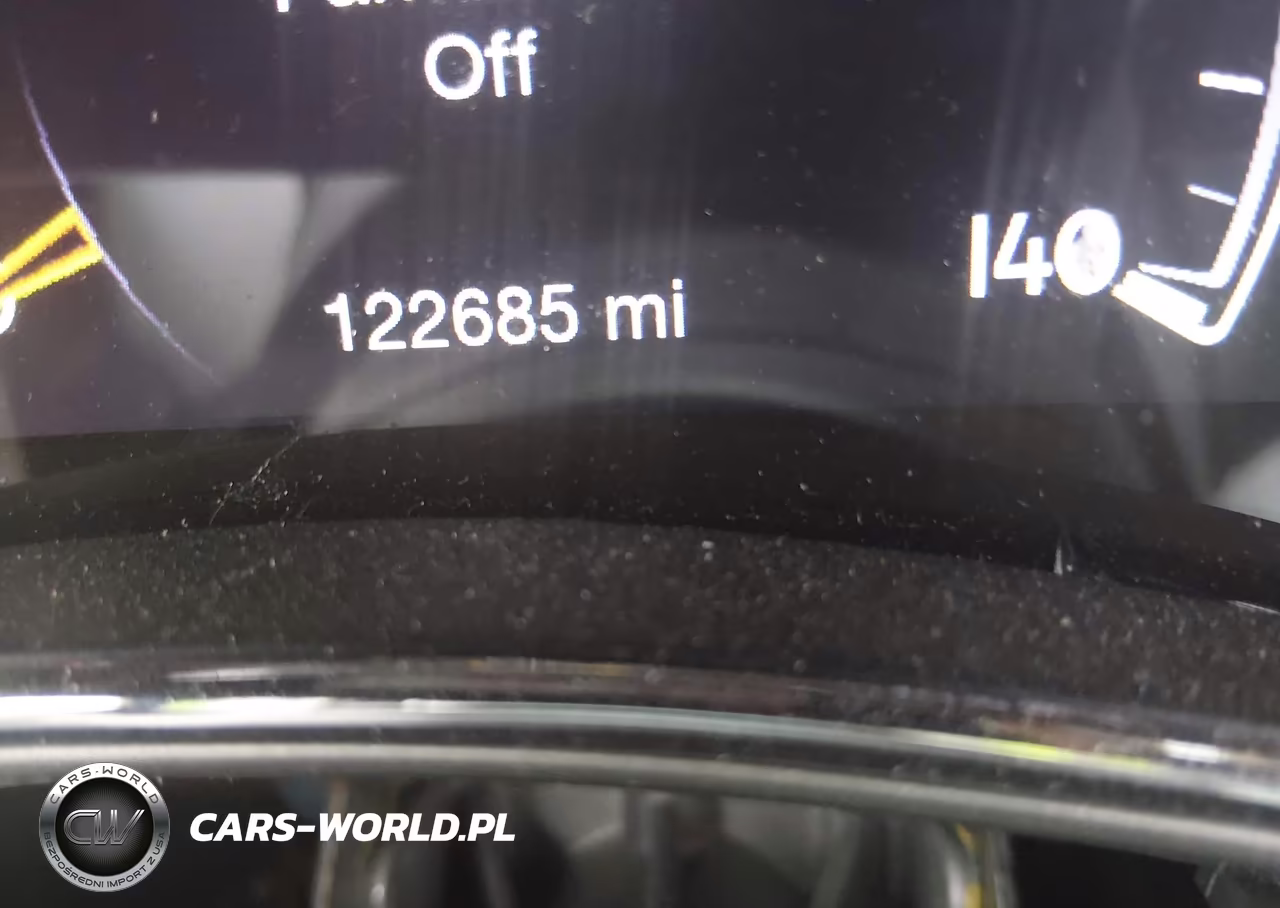 2020 Jeep Grand Cherokee Limited 4X4 VIN:1C4RJFBGXLC233663 - 16