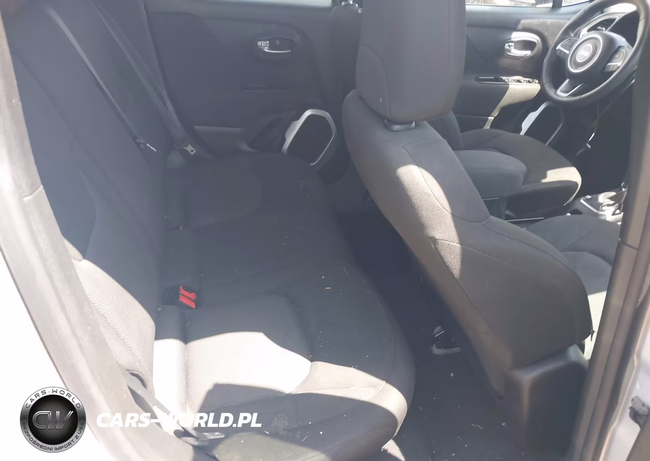 2018 Jeep Renegade Sport 4X4 VIN:ZACCJBAB8JPJ31935 - 8